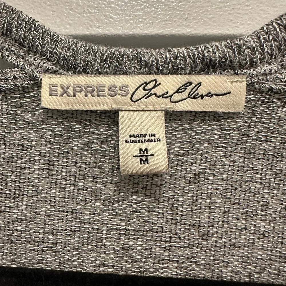 Express Top - Picture 3 of 3